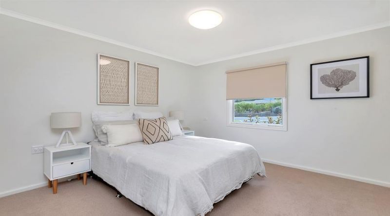 Retire in Ridgehaven - renovated one bedroom unit