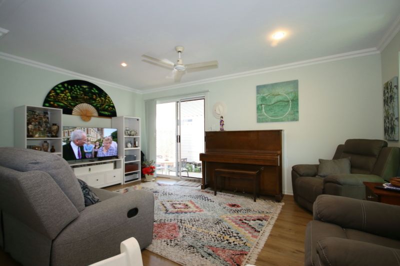 Pyramid Holiday Park - Over 50's Residential Park