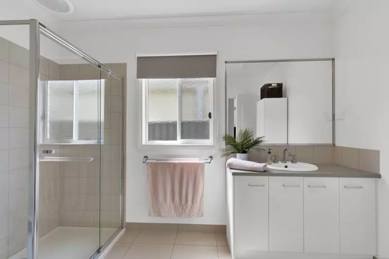 Lifestyle Communities Brookfield - Warm & modern appeal