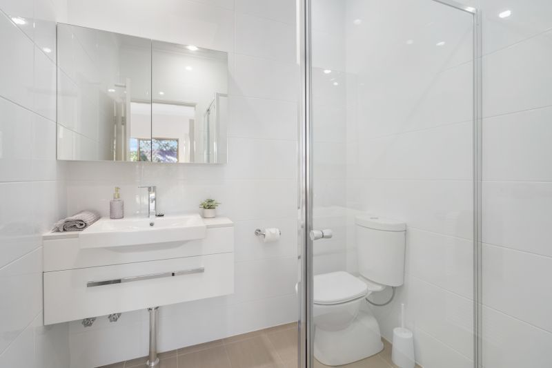 One bedroom apartment with services - Under refurbishment