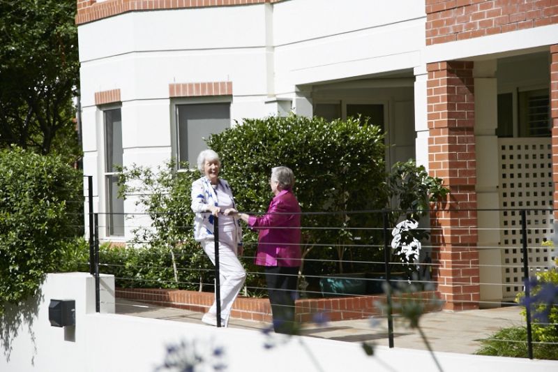 Contemporary three-bedroom apartment in a prime village setting