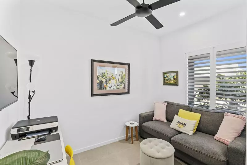 Site 151 - Established Kalbar