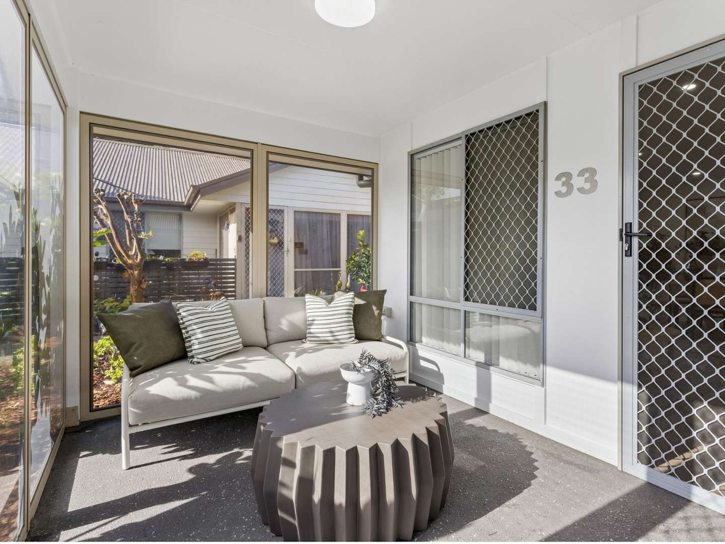 Villa 5 | 2 bed + 1 bath - Oak Tree Retirement Village Skye