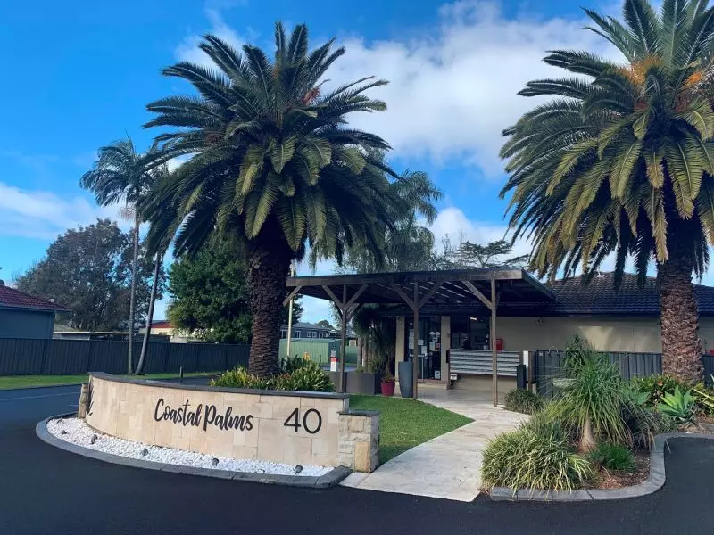 Welcoming Over 55's Community Coastal Living