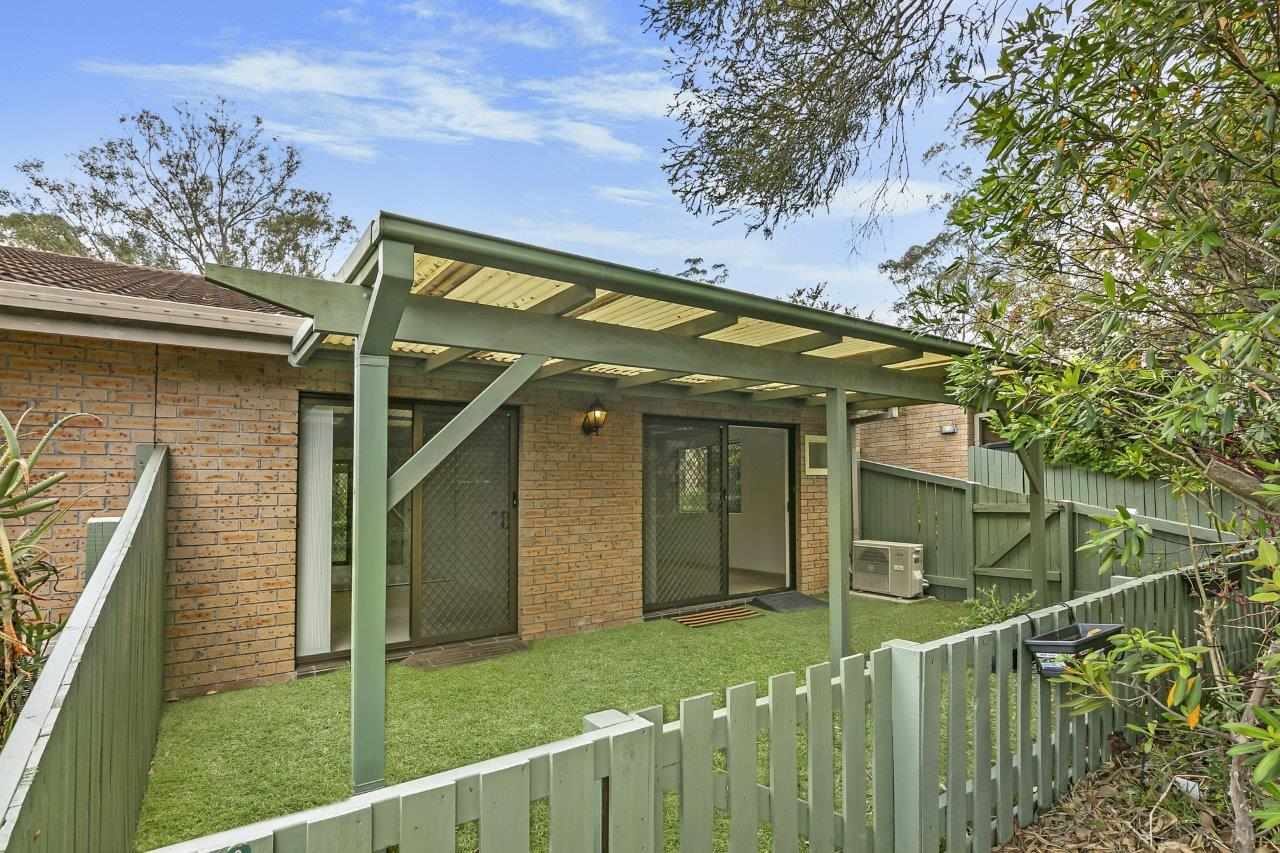 Large One Bedroom Garden Villa Set on 5 Acres of Peaceful Landscaped Grounds