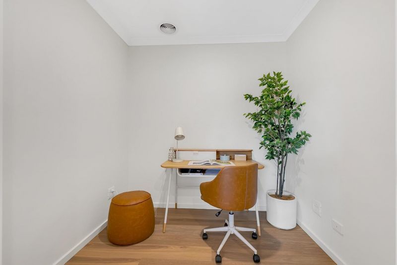 131/236-238 Waterview Blvd, Craigieburn