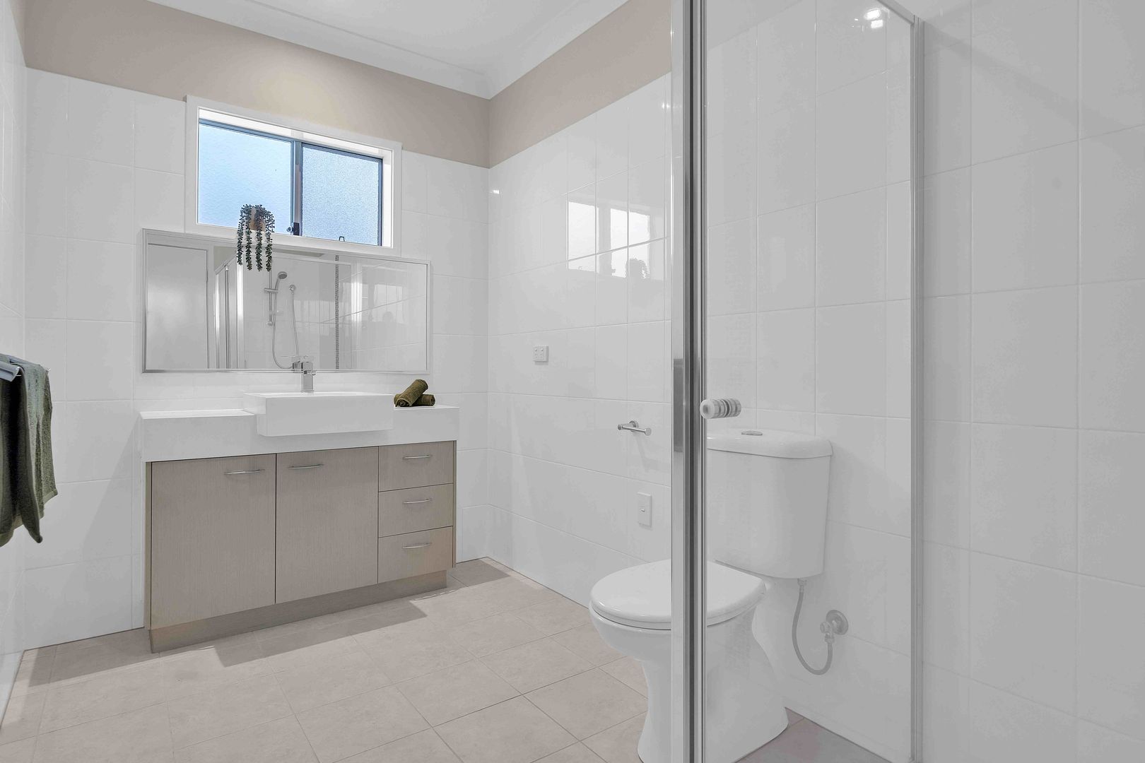 Home 200 PALM LAKE RESORT TRUGANINA