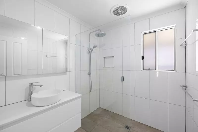 Fresh and Spacious Modern Haven