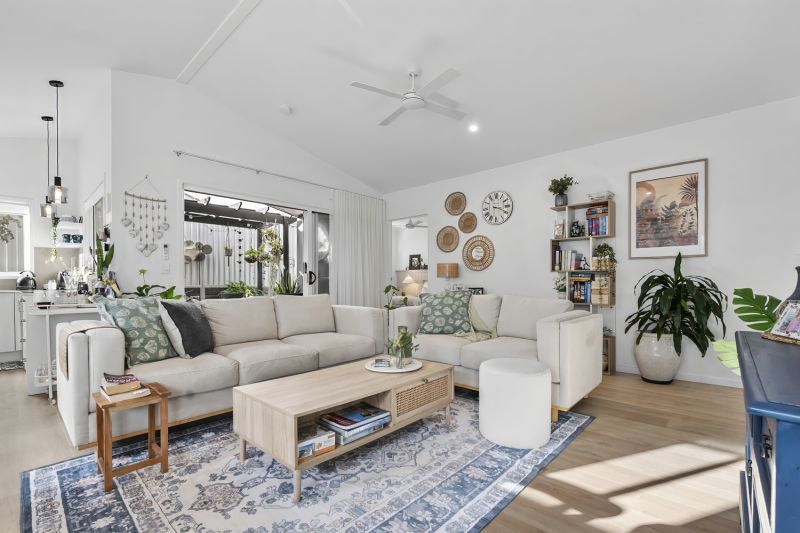Light, Space and a Private Alfresco Retreat