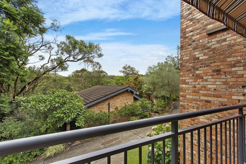 A sunny good-sized one-bedroom unit