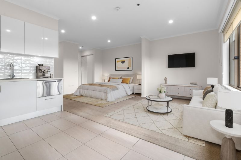 Beautifully Renovated Studio Apartment – Spacious, Stylish & Serviced