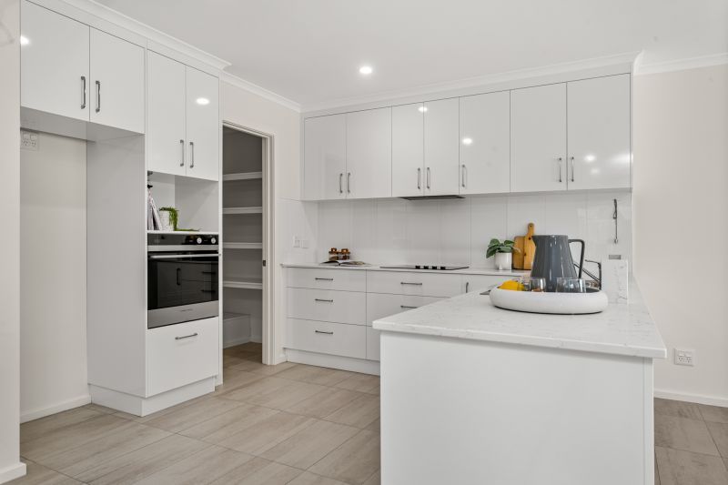 Spacious villa with golf course views