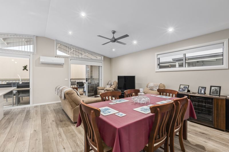 Stylish Home - Relaxed Alfresco Living!