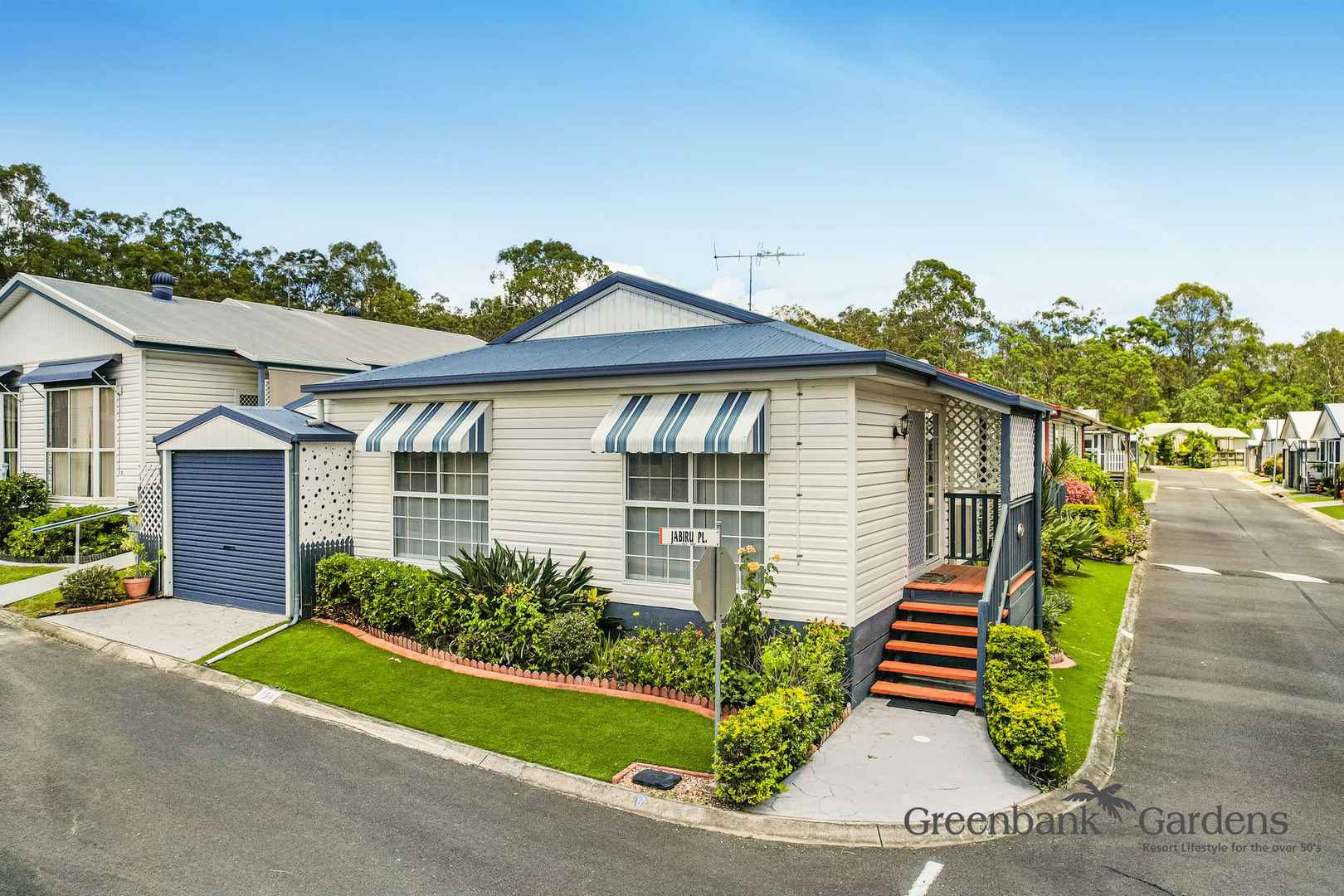 Stylish 3-Bedroom Home on a Corner Block – Greenbank Gardens Lifestyle Resort (Over 50s)