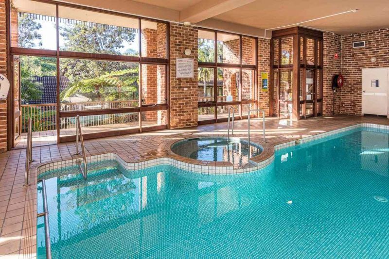 Stylish refurbished home in a tranquil setting!