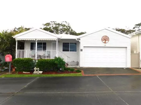 Site 216 (pre-loved)