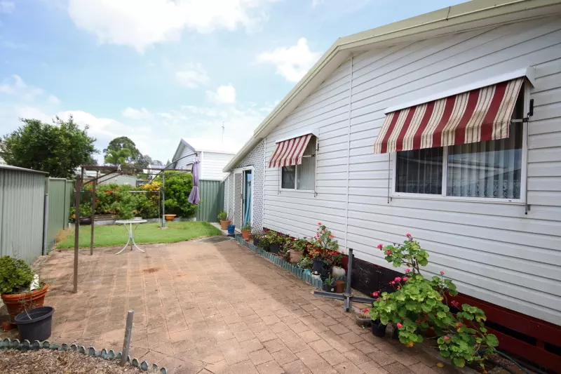 Tweed Broadwater Village, an Over 50’s Pet Friendly Lifestyle Village. 