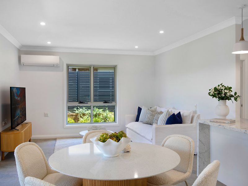 Spacious 'Hawkesbury' villa design