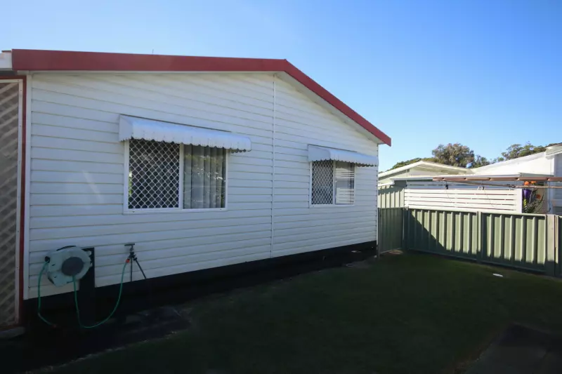 Tweed Broadwater Village, an Over 50’s Pet Friendly Lifestyle Village. 