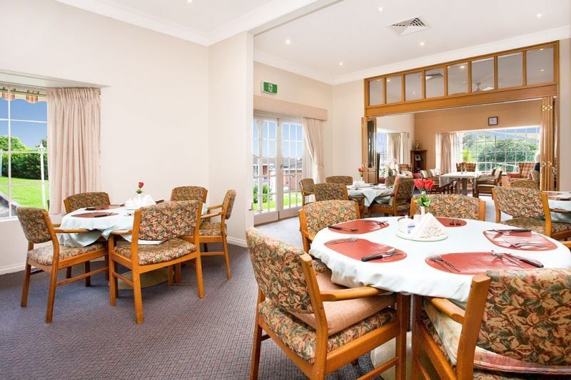 Light-Filled One-Bedroom Serviced Apartment in Greglea Retirement Living