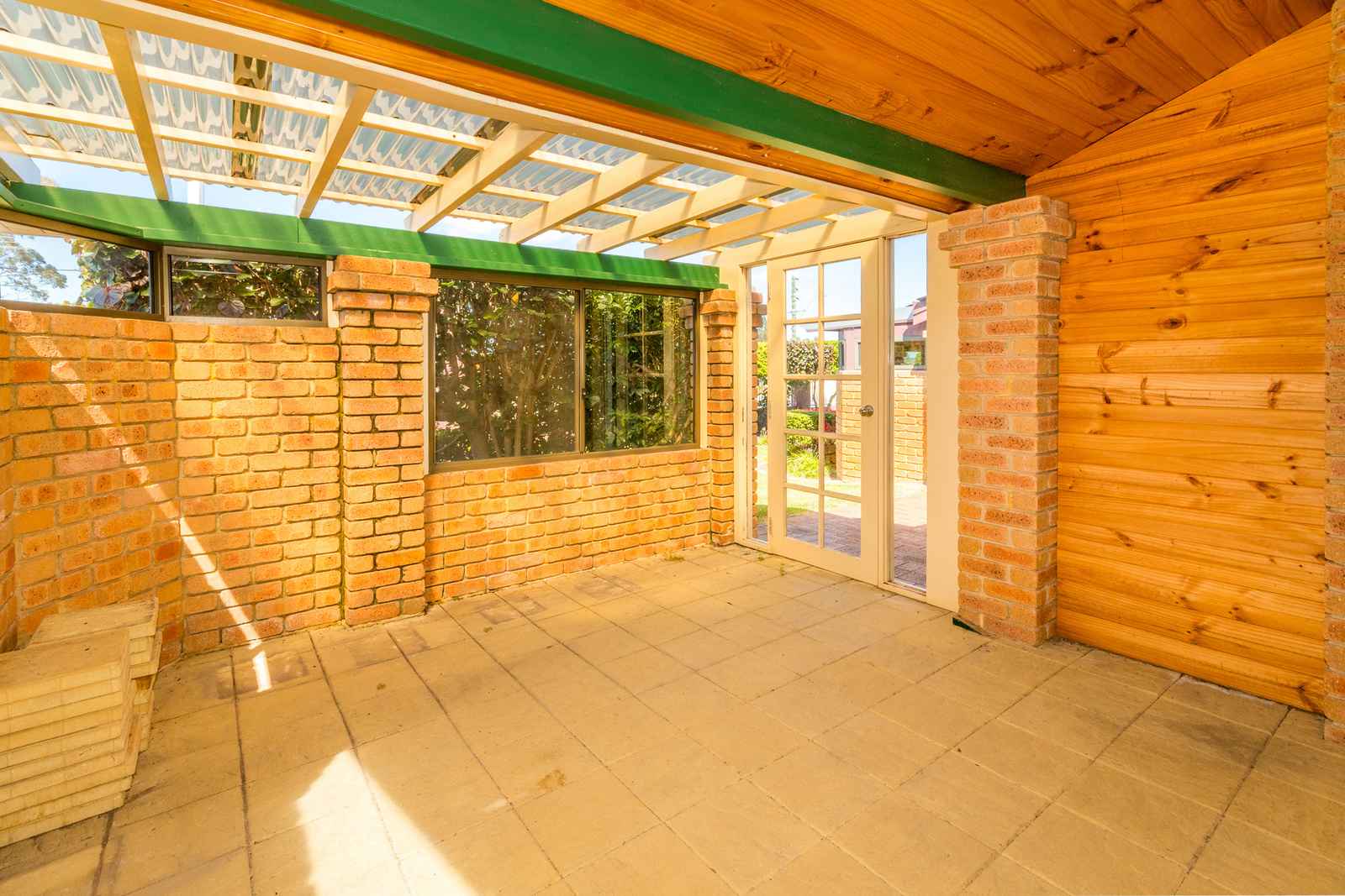 Move-in ready villa living with space, privacy & convenience