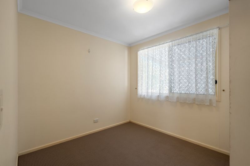 Fresh, Easy Living with Private Front Deck