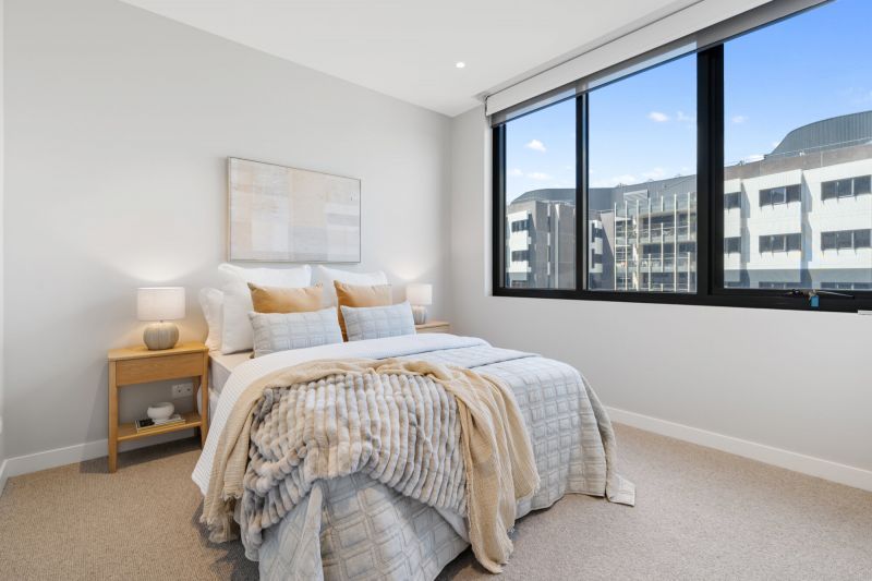 Enjoy Effortless Retirement Living in a Modern 3-Bed Carlton Apartment