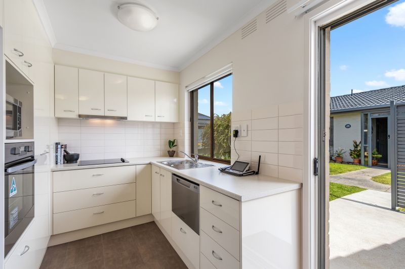 Dreaming of a lakeside retreat? Welcome to Patterson Lakes Retirement Village