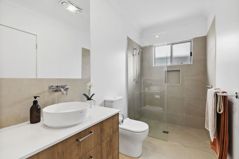 Tranquil Outlook, Private Living