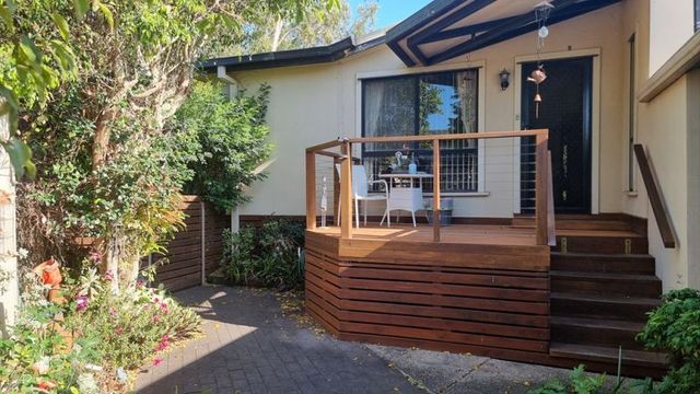 $485,000