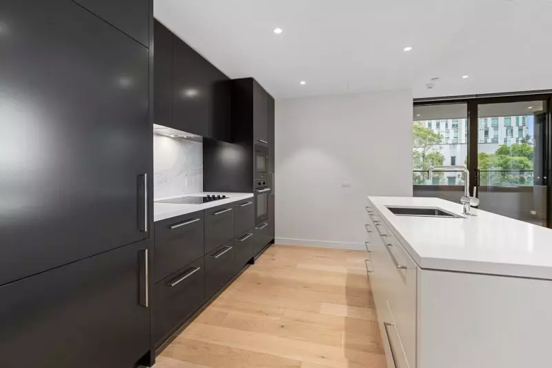 Sunny North Facing Two Bed Apartment - Deposit Taken