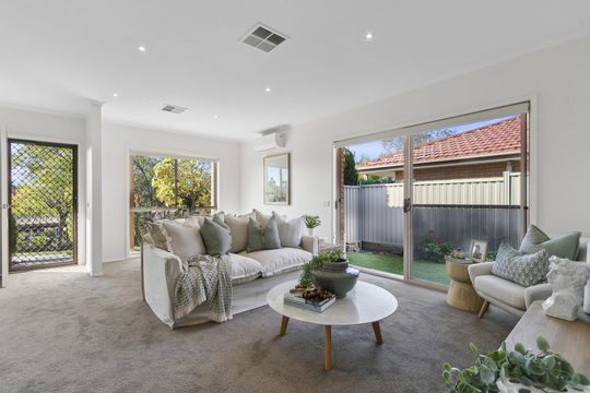 Beautiful Two-Bedroom Villa in a Stunning Garden Setting