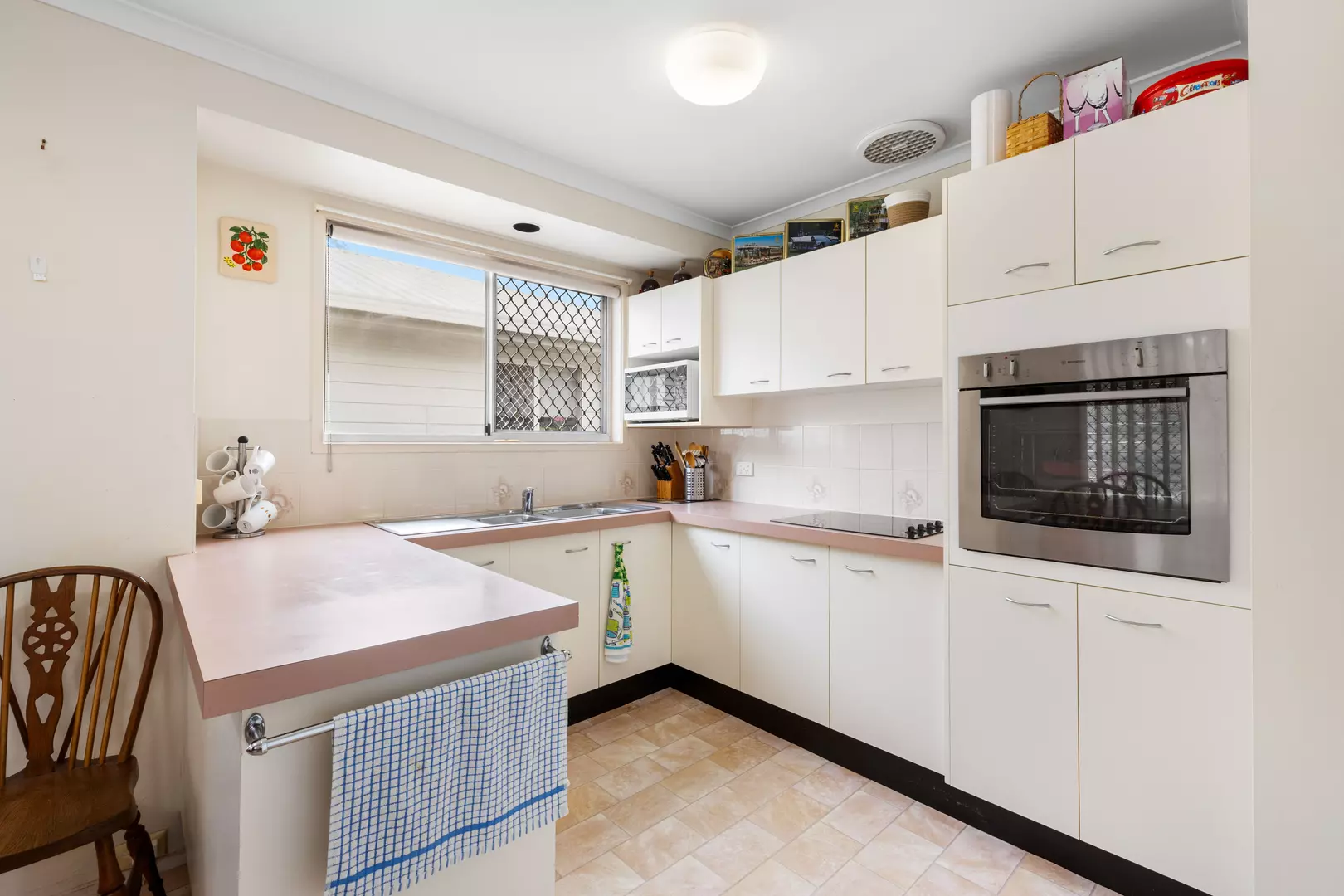 Well presented and Low Maintenance