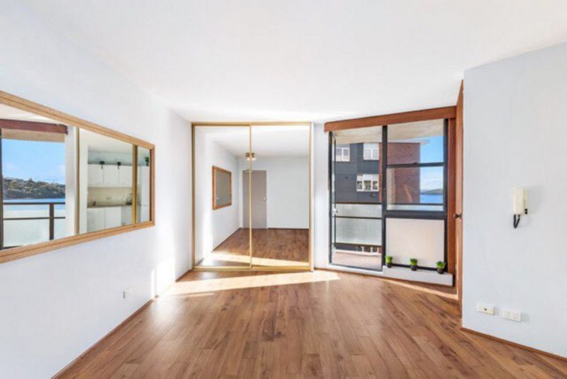 STUDIO Excellence with $1M view