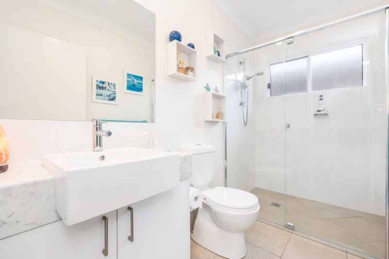 Relaxed Modern Design, Tranquil Lifestyle