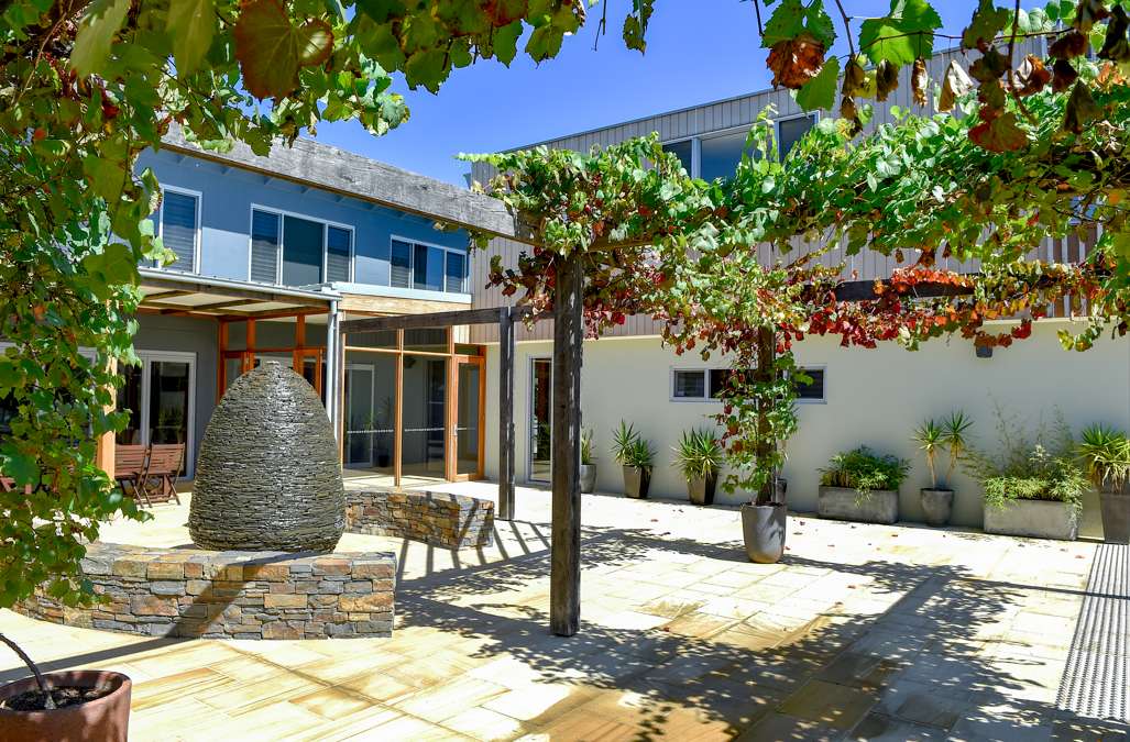 Coastal calm and country charm - multi award winning  The Arbour Berry