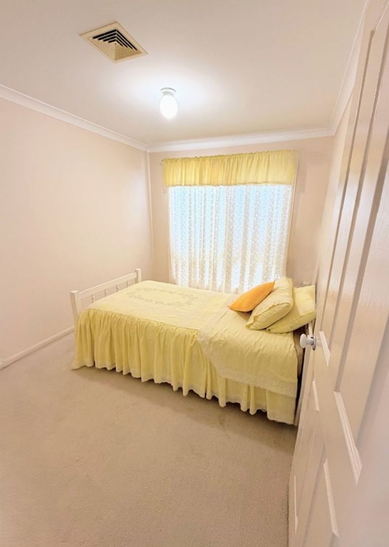 Quiet Street, Close to the Community Heart