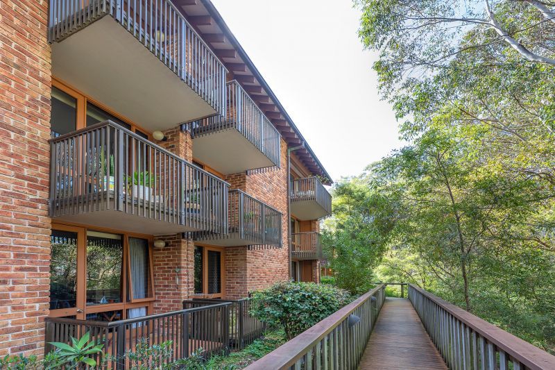 Studio Serviced Apartment at Willandra Village with beautiful bushland outlook