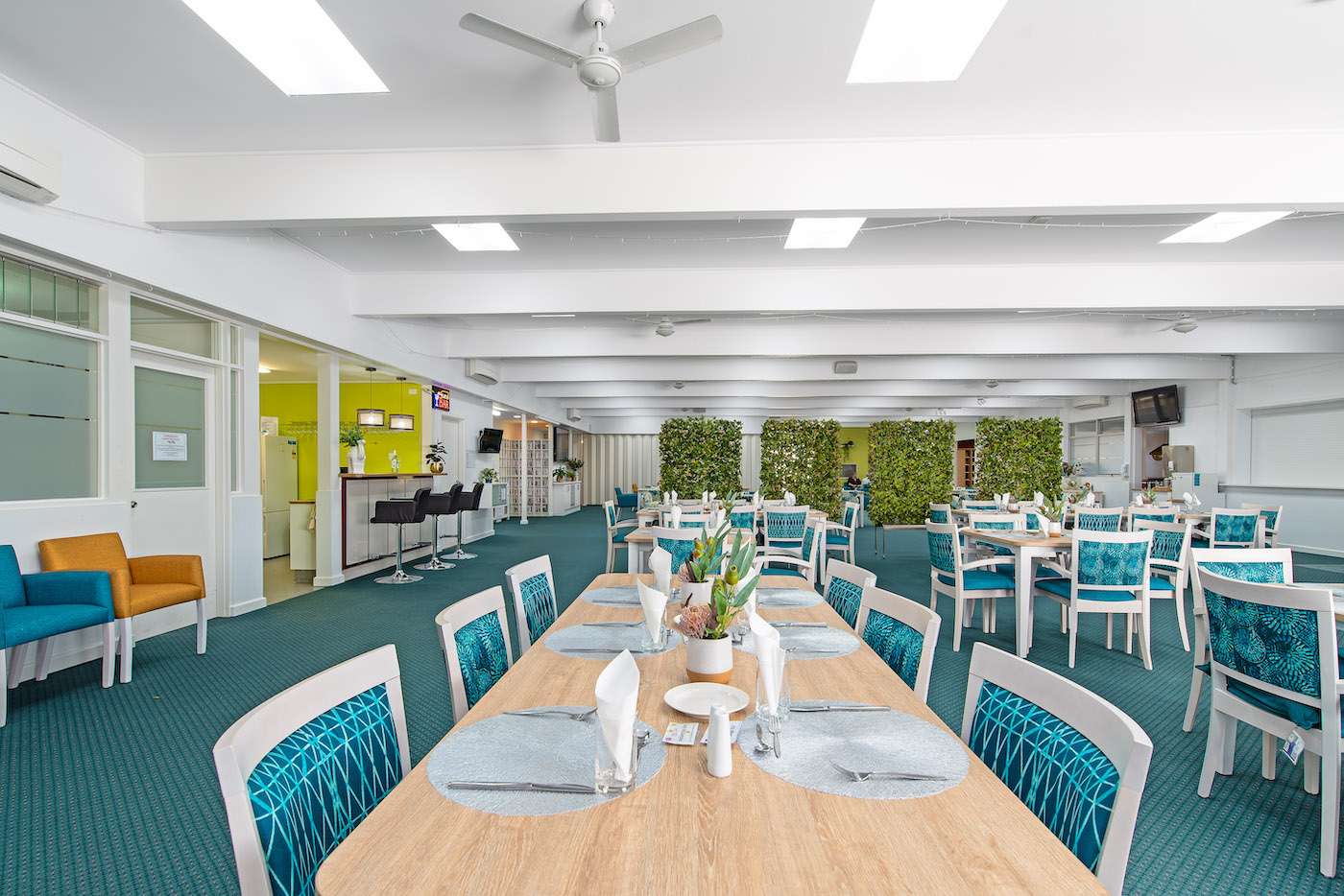 Peaceful and relaxed living in a social seaside community