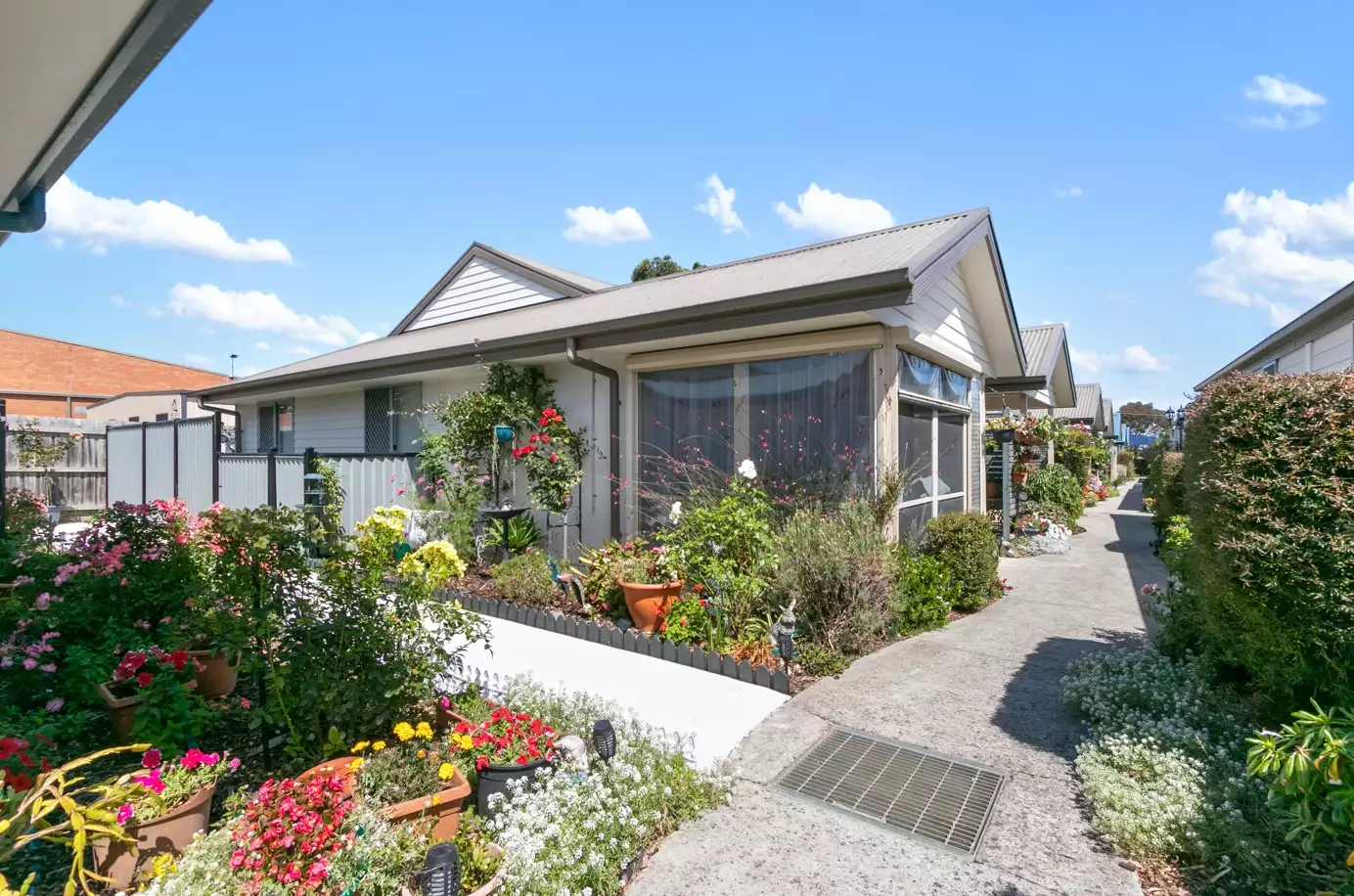 Villa 33 - Oak Tree Retirement Village