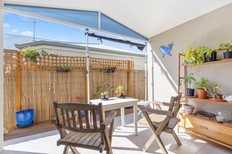 Stylish Two Bedroom Home with Study