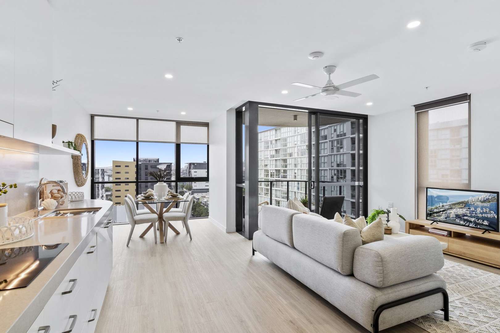 One-bedroom apartment with services
