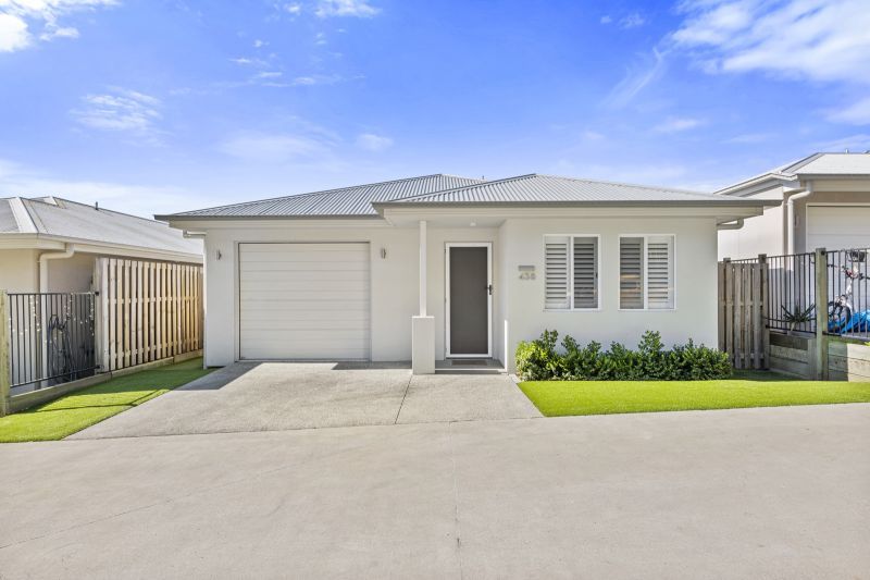 Modern Comfort with Tranquil Bushland Outlook