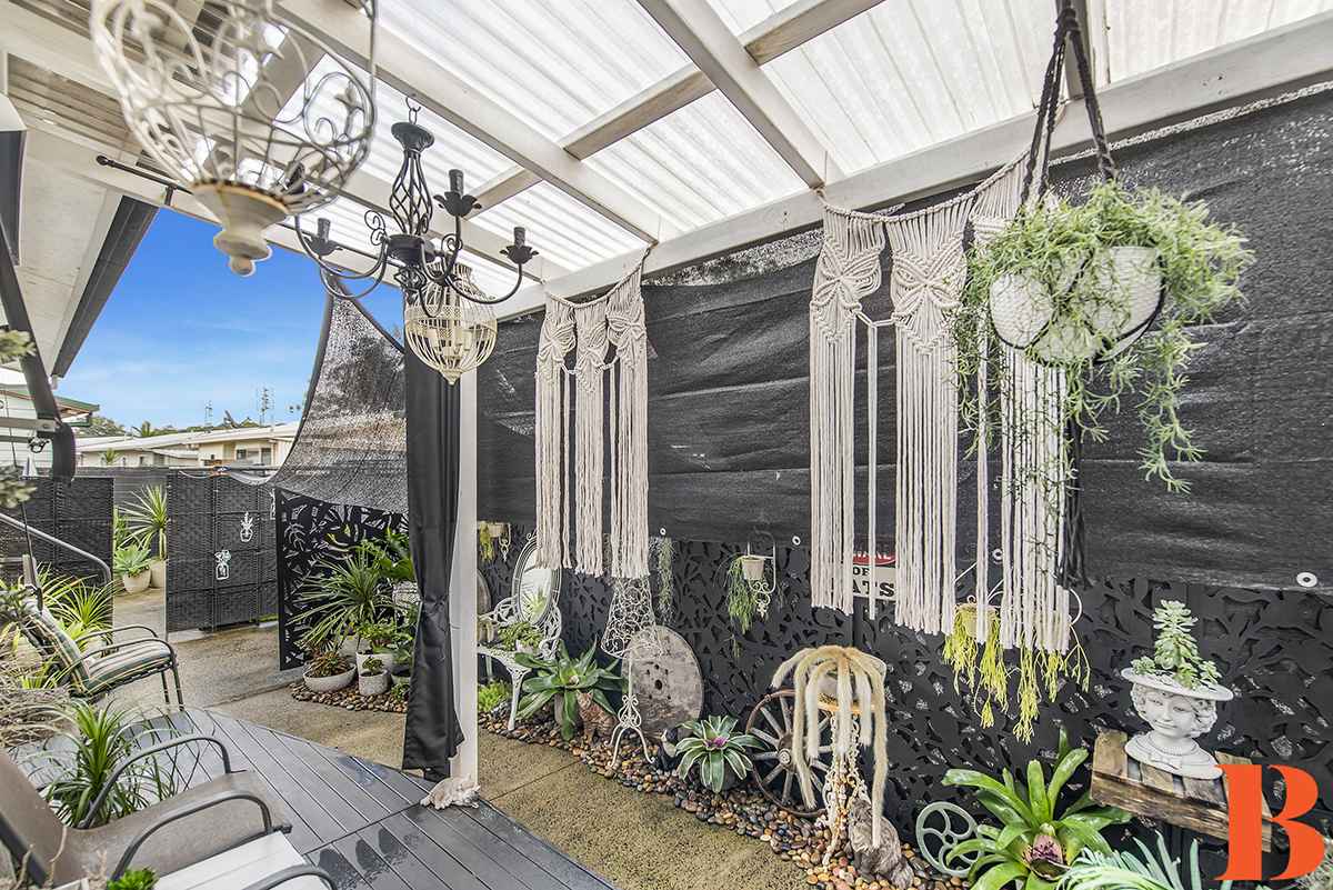 UNDER CONTRACT - DEPOSIT TAKEN -Splendid Presentation - Spacious Living - 2 Car Parking