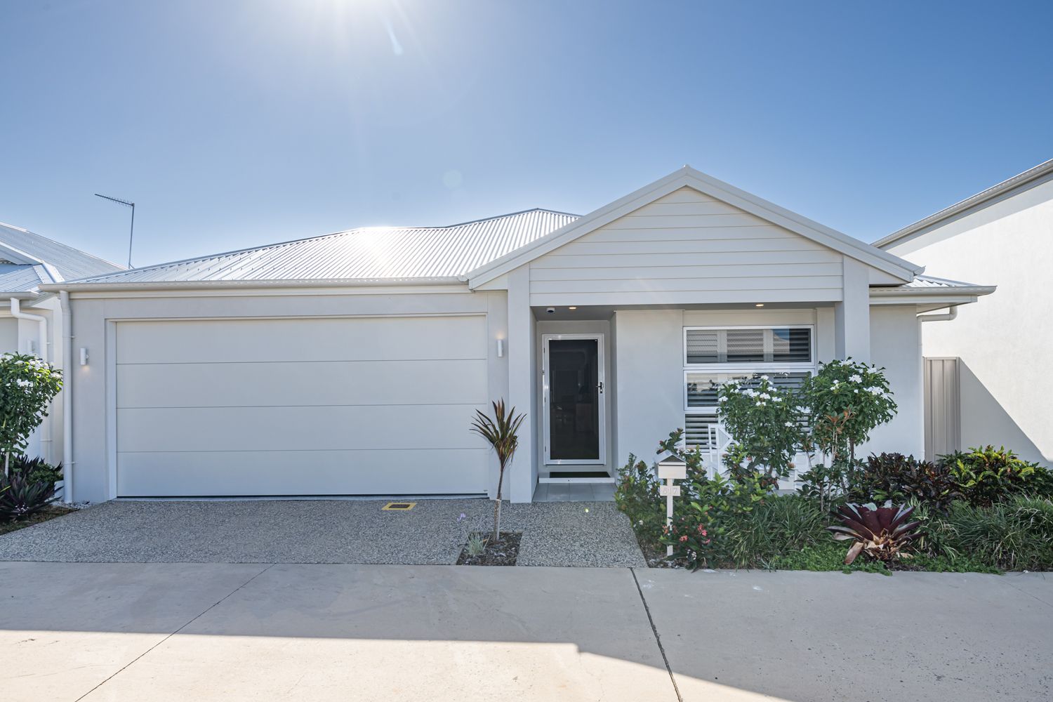 Contemporary Elegance Meets Timeless Design 