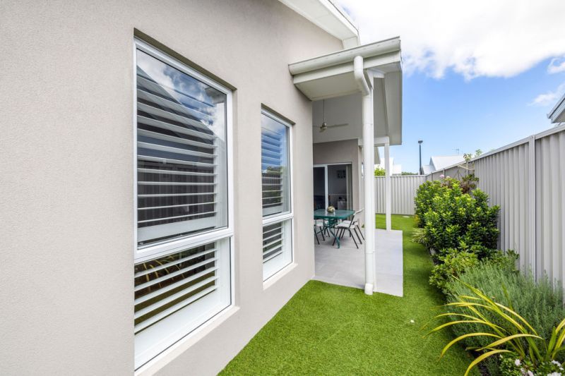 Open & Bright – Spacious Three-Bedroom Home