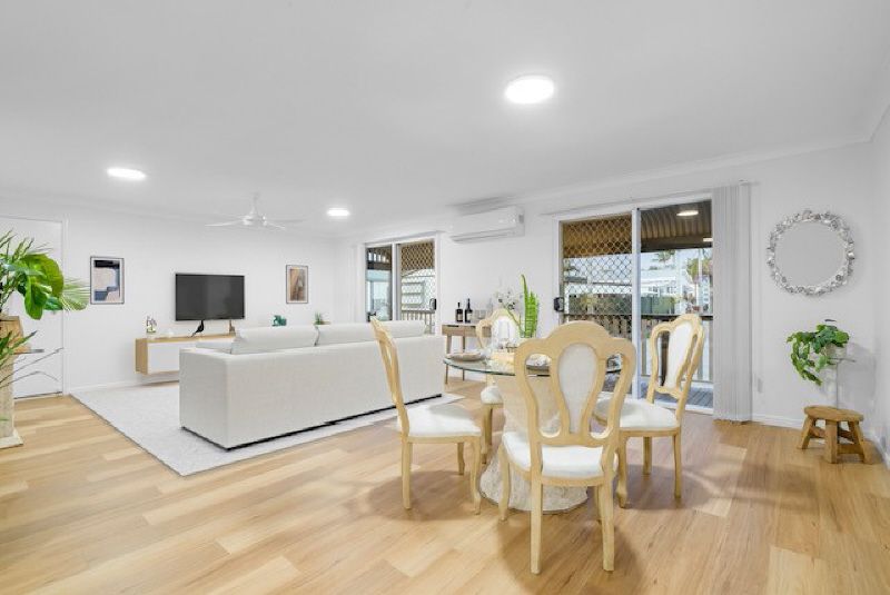 Noble Lakeside Park - Over 50's Lifestyle Resort