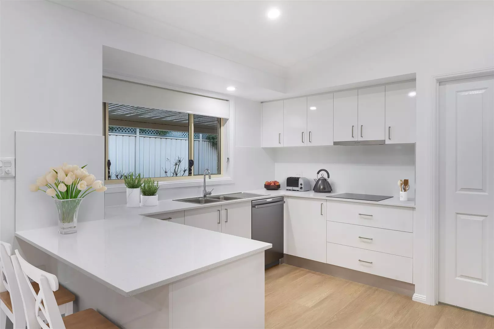 Settlers Village Estella NSW