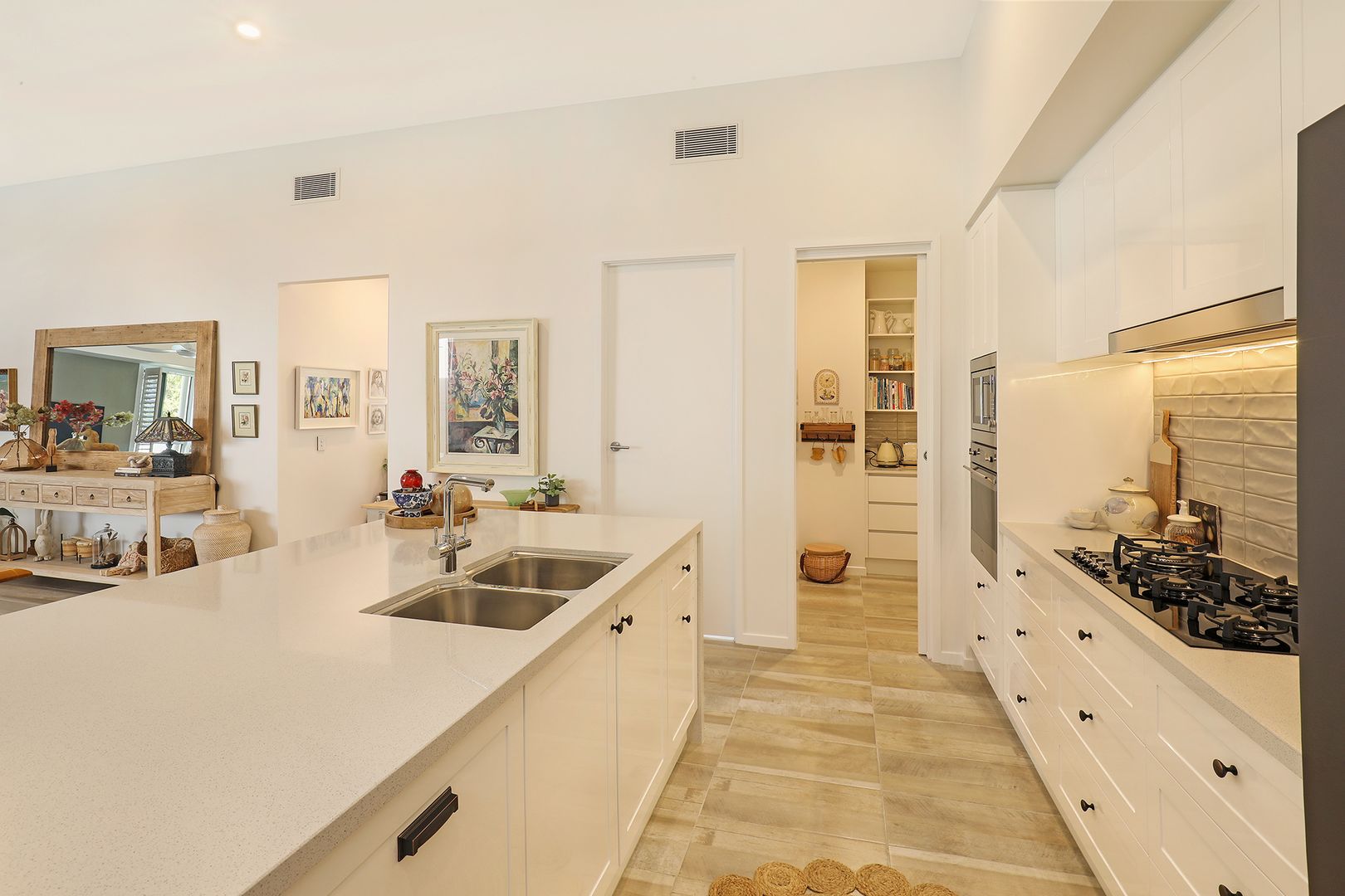 Not Just a Villa, It’s the Gem Life Pinnacle! - V98 GemLife