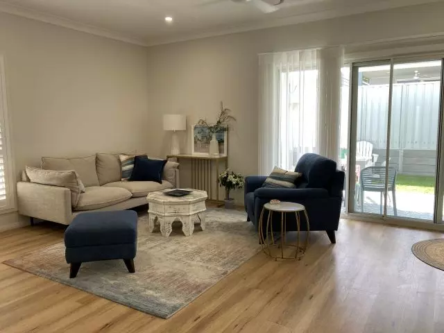 Charm and Elegance in the Honeysuckle Home